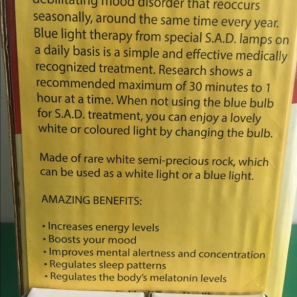 Pyramid Himalayan Salt Lamp - Picture 4 of 6